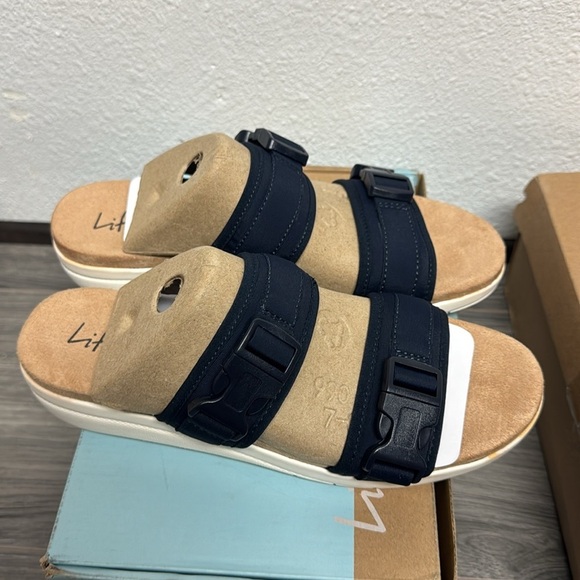 LifeStride Power Slide Sandal In Navy - Picture 5 of 6